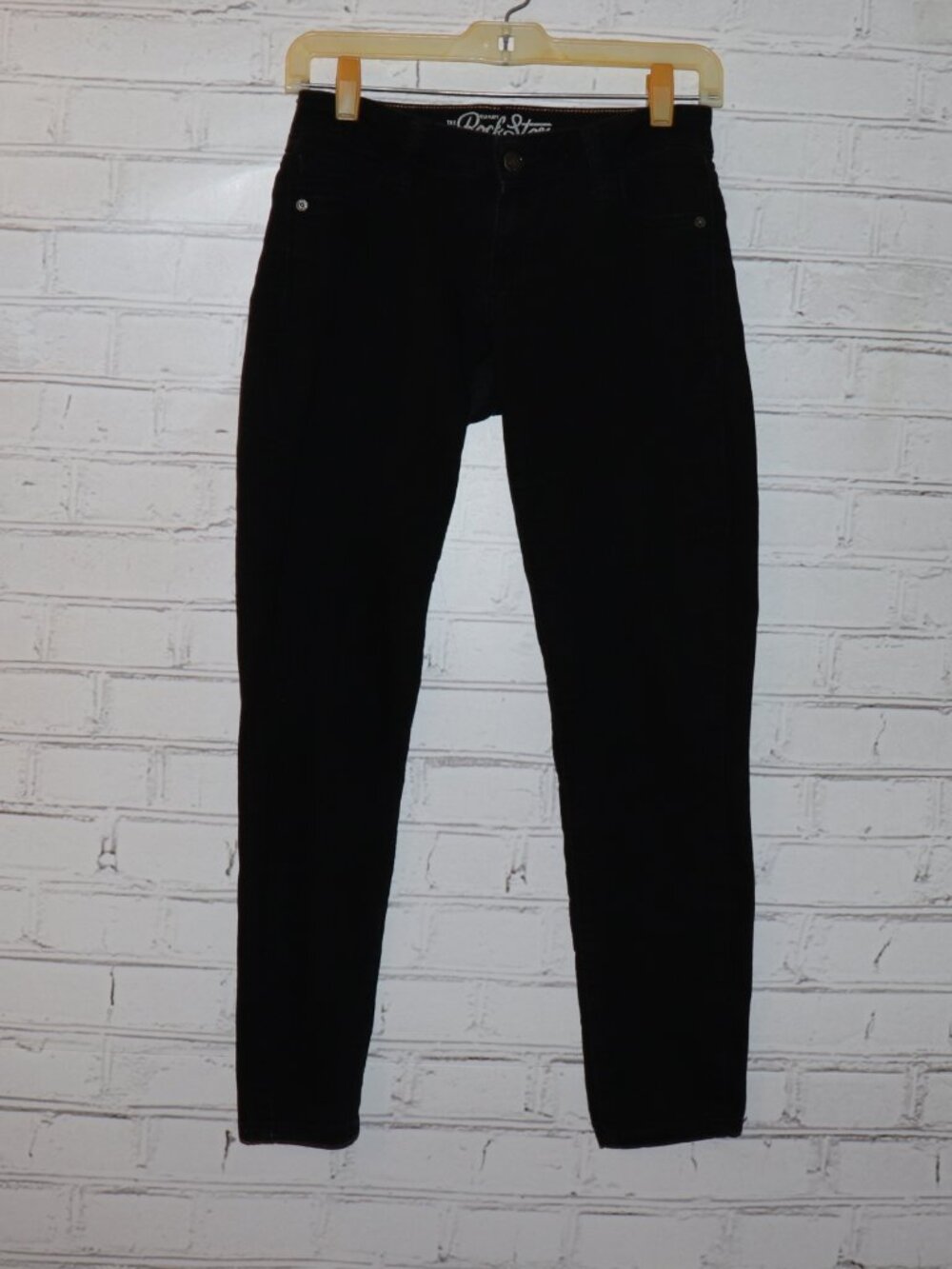 🖤 Old Navy Rockstar Jeans · Size 2 · Black